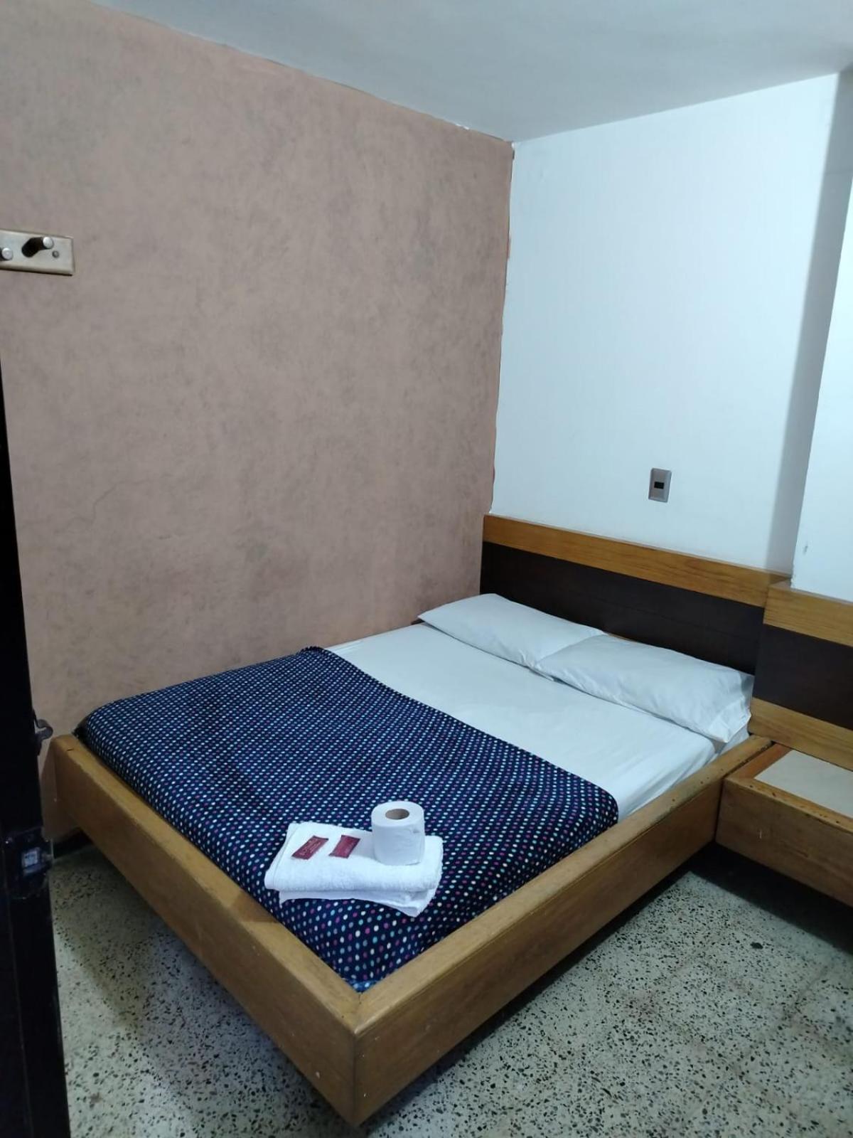 Hotel Country เมเดยิน ภายนอก รูปภาพ